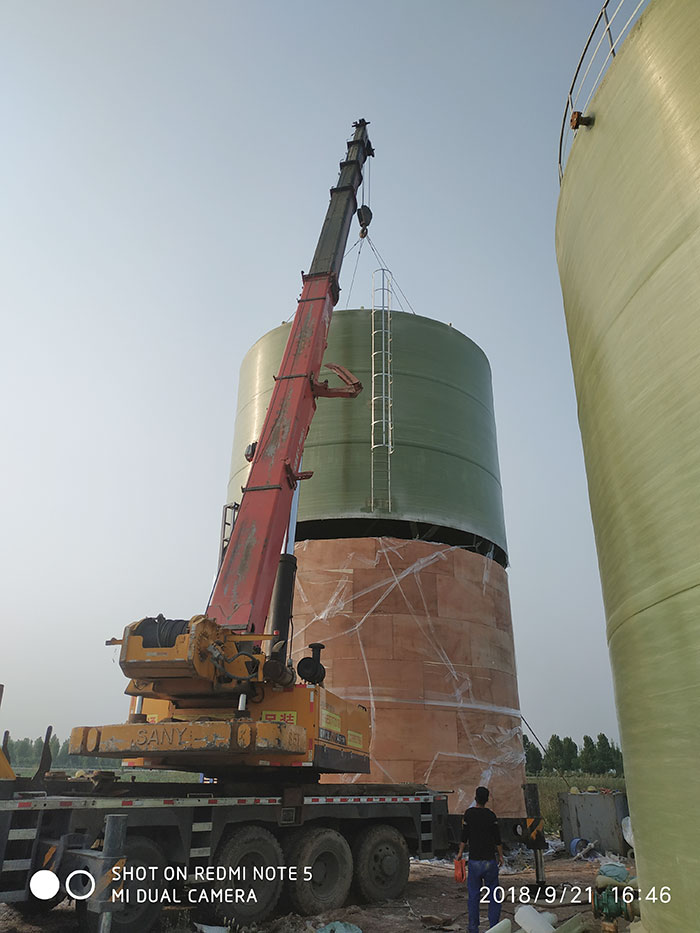 玻璃鋼纏繞罐生產(chǎn)廠家圖片